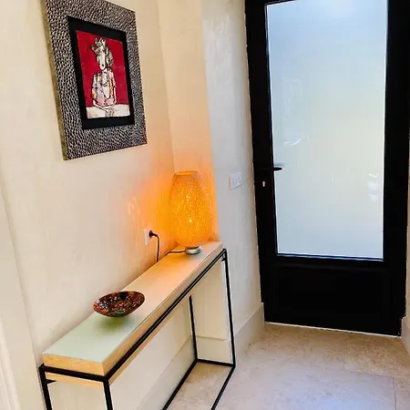 Villa La Dependance Du Clos De La Tour *