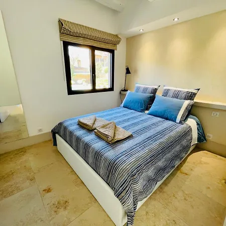 La Dependance Du Clos De La Tour Cassis