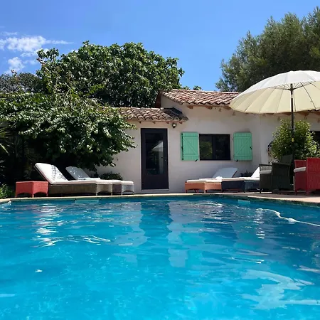 La Dependance Du Clos De La Tour